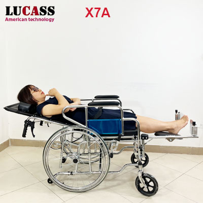 Xe lăn đa năng có bô vệ sinh ngả nằm chống lật Lucass X7A
