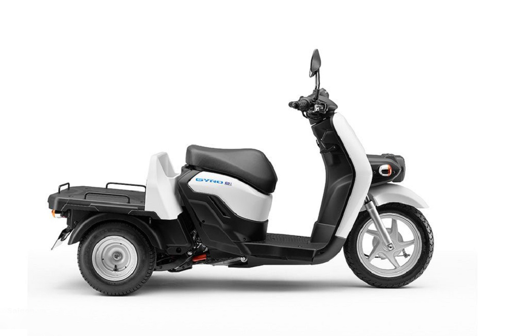 Xe Máy 3 Bánh  108899488