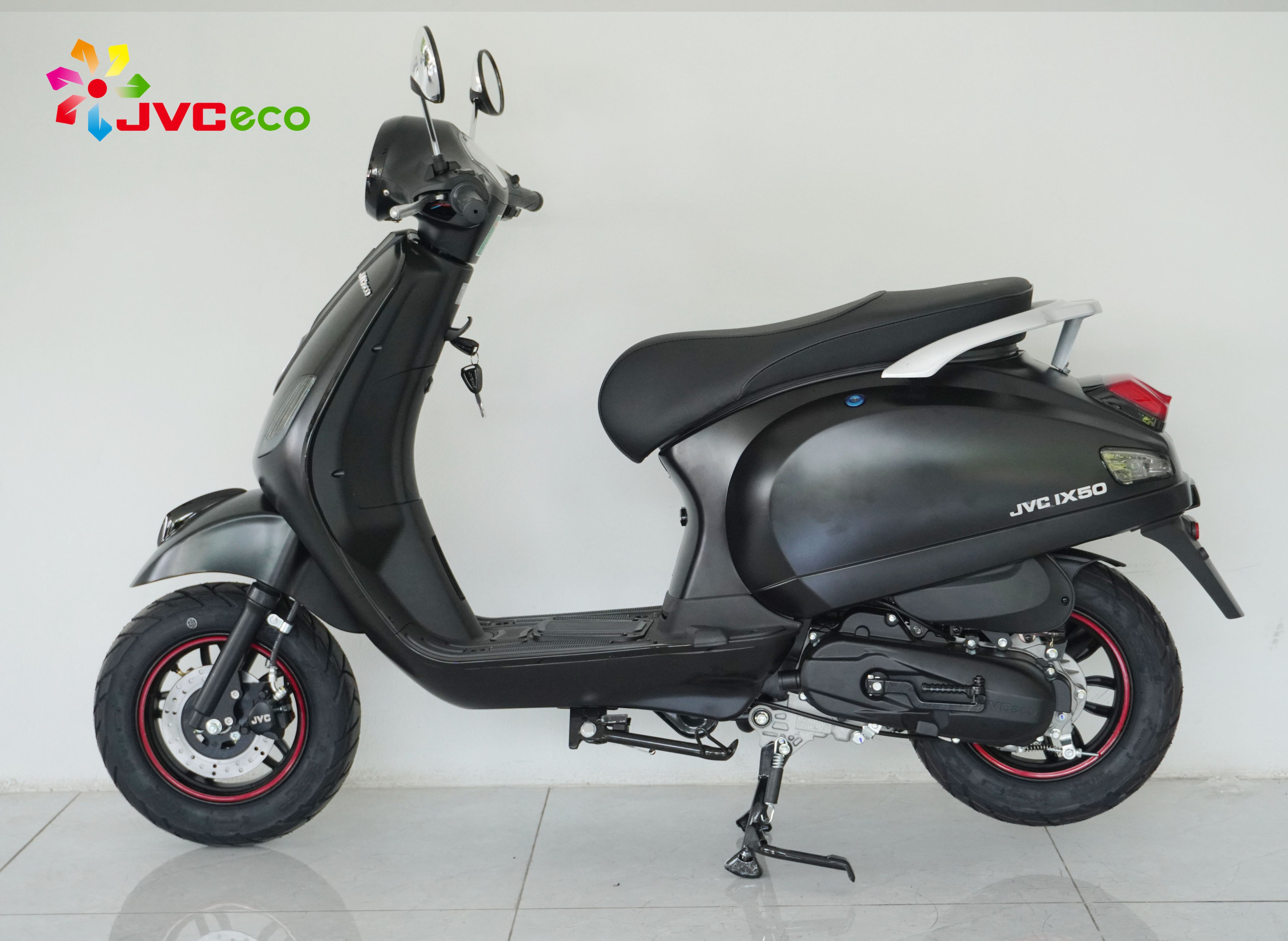 XE GA 50CC VESPA JVC IX SS