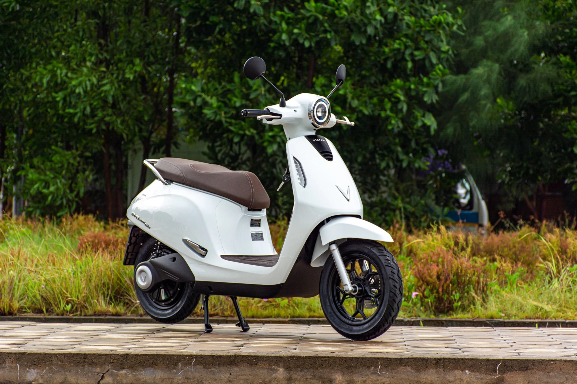 XE MÁY ĐIỆN VINFAST EVO200 LITE CHÍNH HÃNG KÈM PIN