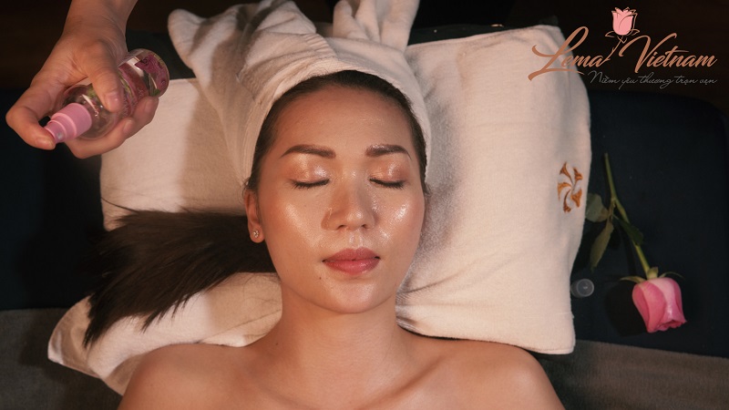 cách sử dụng nước hoa hồng