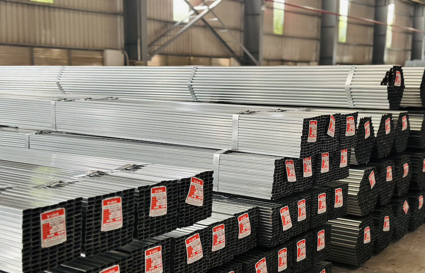 Ống thép hộp chữ nhật mạ kẽm Vitek: Đặc điểm nổi bật và ứng dụng đa dạng