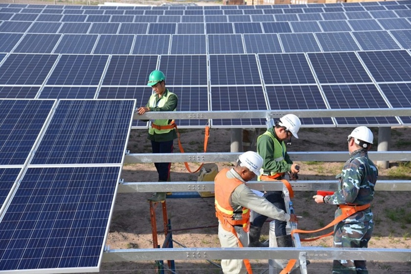 Thép hộp mạ kẽm chữ nhật Vitek đa dạng kích thước và độ dày đáp ứng mọi yêu cầu thi công