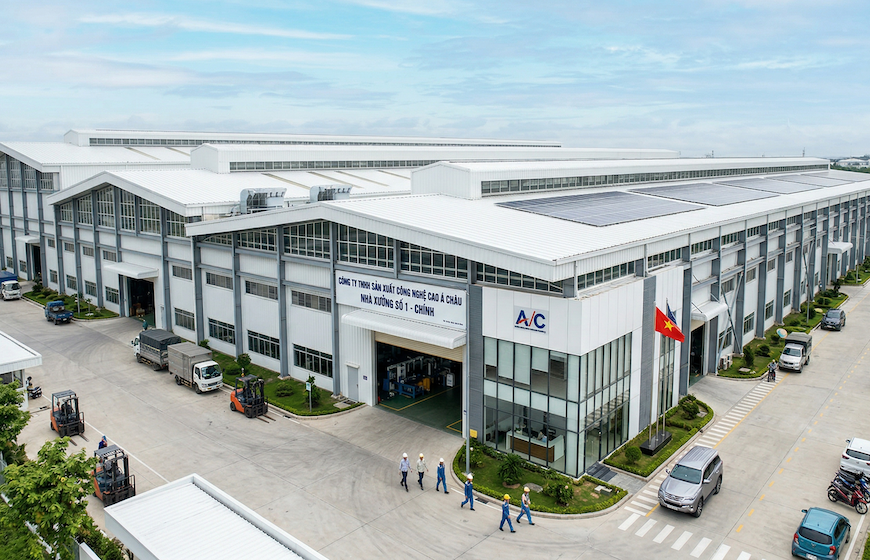 Tất tần tật về Tôn cách nhiệt 11 sóng Vitek màu trắng sữa