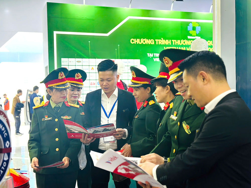 MỸ VIỆT TỎA SÁNG TẠI TRIỂN LÃM QUỐC PHÒNG QUỐC TẾ 2024
