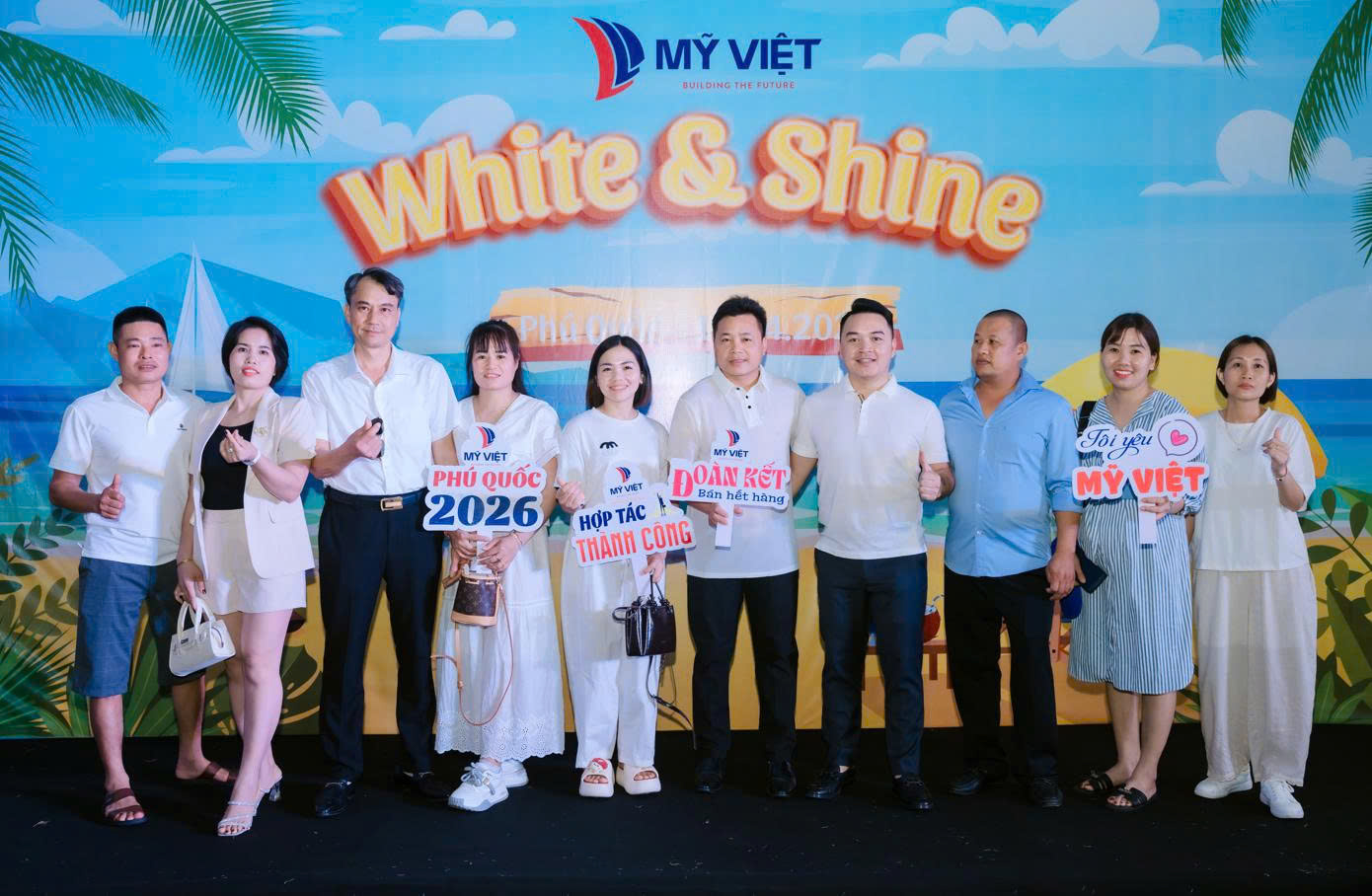 Mỹ Việt đưa hơn 400 đại lý du lịch Phú Quốc, tri ân và giới thiệu sản phẩm mới