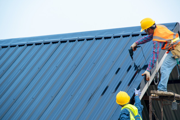Nếu không bảo quản thường xuyên, công trình tôn lợp mái sẽ có nguy cơ bị hỏng hóc và xuống cấp theo thời gian