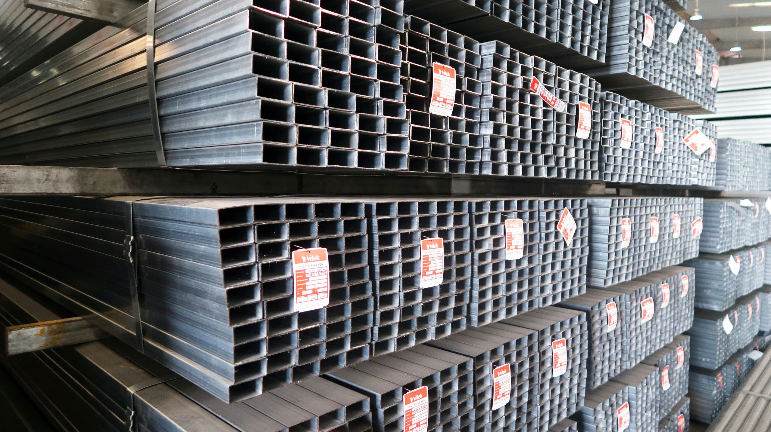 Thép hộp Vitek được thiết kế để có khả năng chịu lực vượt trội