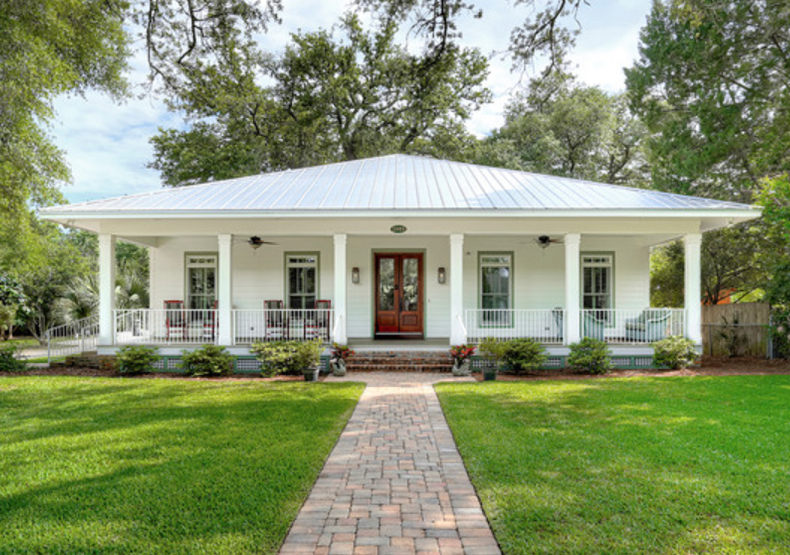 Trắng sữa đại diện cho sự thuần khiết, giản dị nhưng không kém phần sang trọng