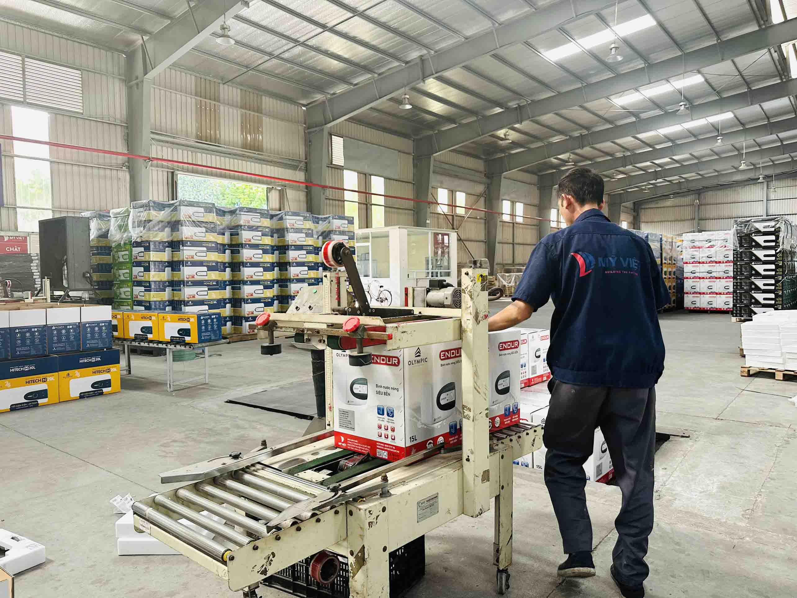 Mua bình nóng lạnh Olympic tại đơn vị cung cấp uy tín
