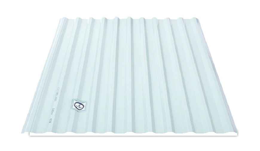 Lớp sơn cao cấp phủ trên bề mặt tôn mang đến độ bóng mịn, tạo cảm giác sang trọng và sạch sẽ