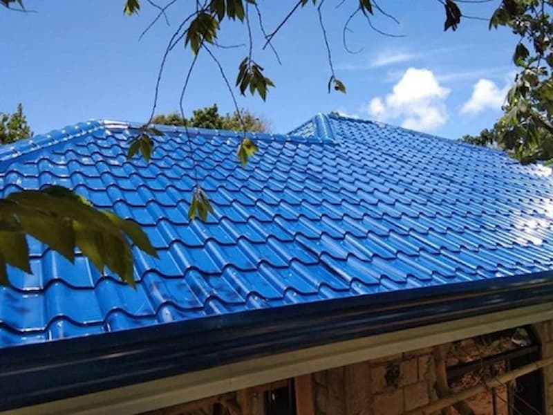 Tôn cách nhiệt giả ngói Vitek xanh dương