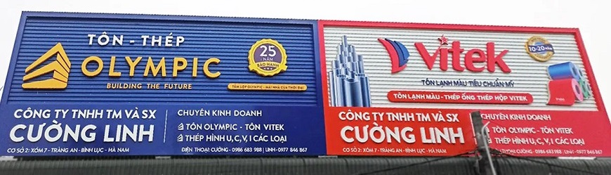 Tôn cán sóng được sử dụng làm biển quảng cáo 