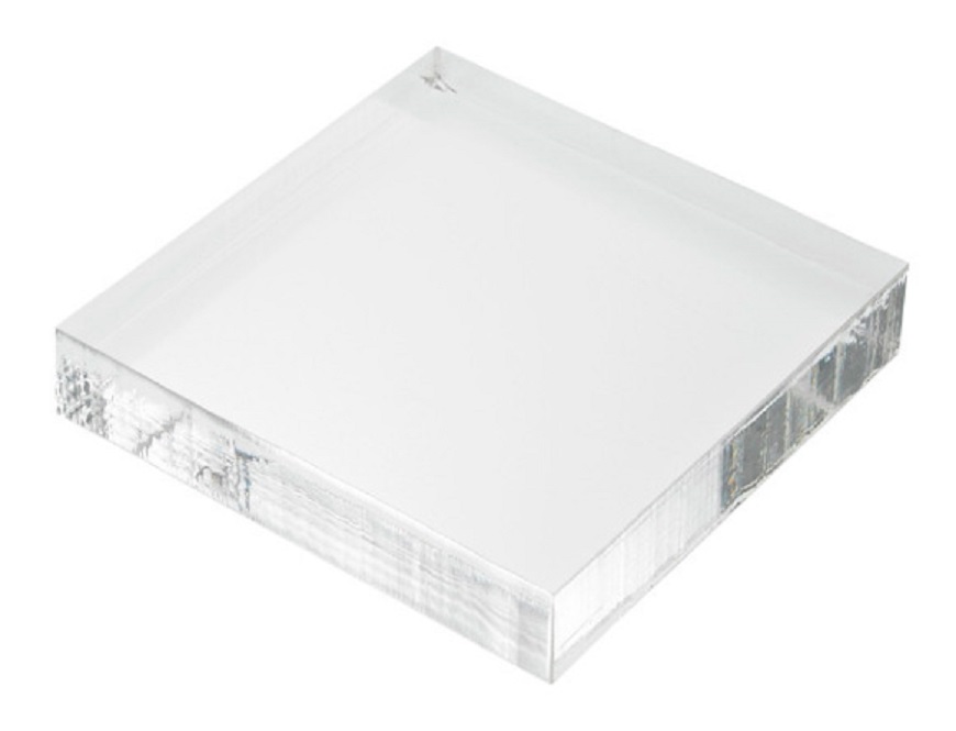 Tấm nhựa acrylic với khả năng lấy ánh tốt