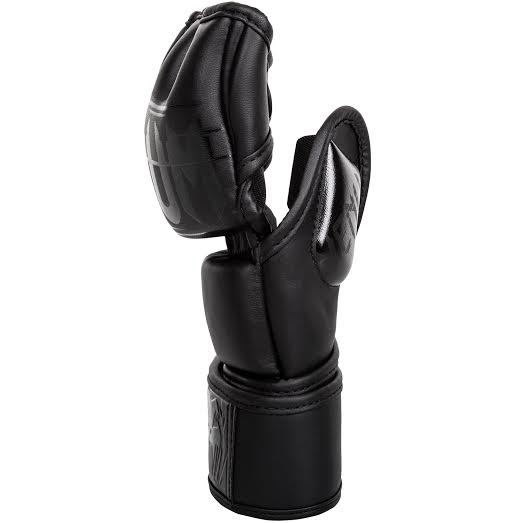 VENUM UNDISPUTED 2.0 MMA GLOVES - SKINTEX LEATHER