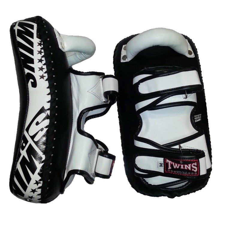 TWINS MUAY THAI PAD KPL - 12