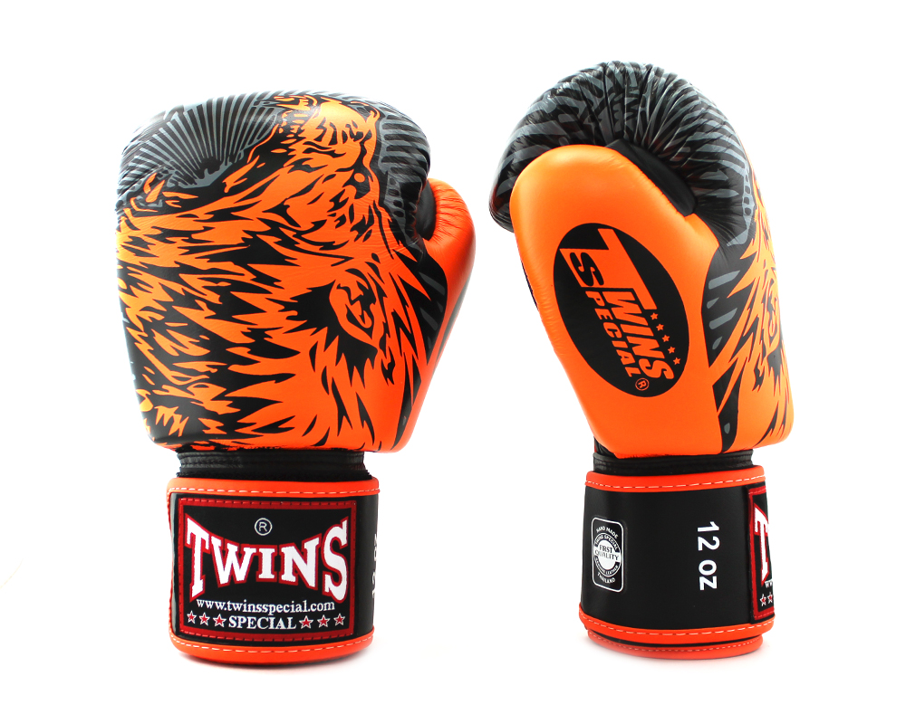 GĂNG TAY FBGVL3-50 TWINS GREEN WOLF BOXING GLOVES