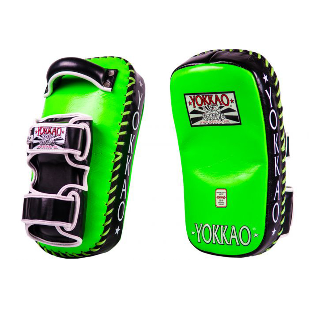 PAD CHÂN YOKKAO CURVED KICKING PADS THAI FLAG