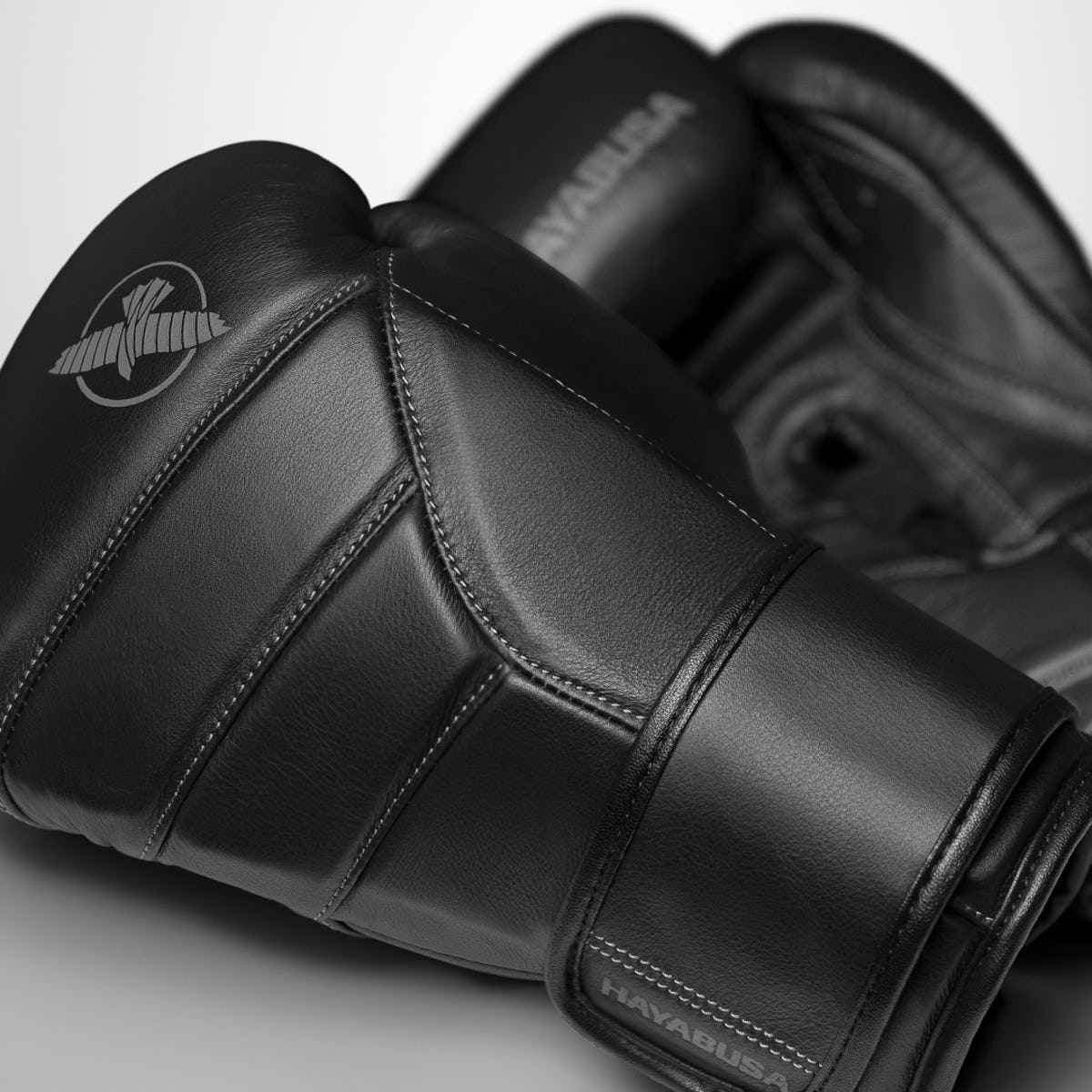 T3 KANPEKI BOXING GLOVES BLACK