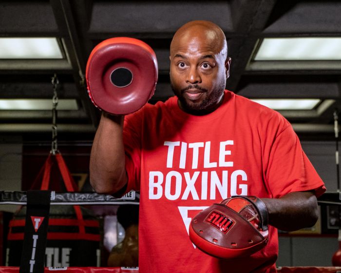 ĐÍCH ĐẤM TITLE BOXING CONVEX PUNCH MITT