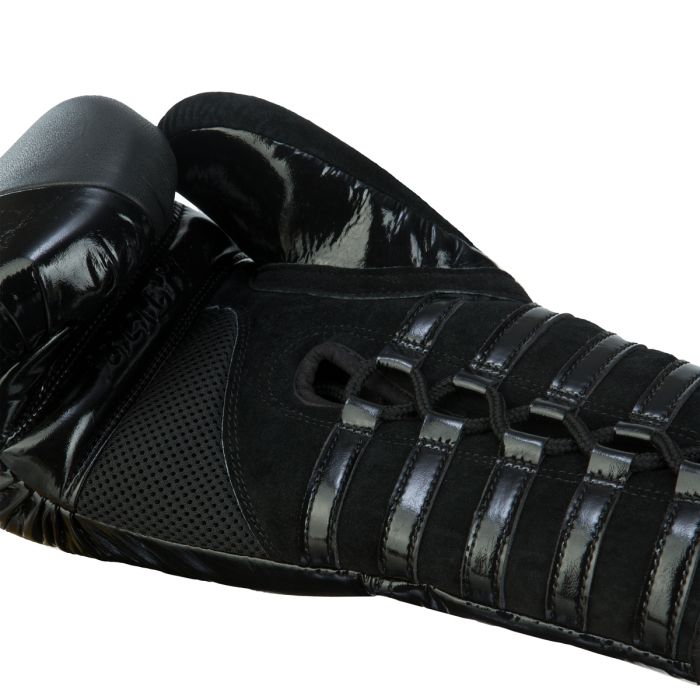 GĂNG BOXING TITLE BLACK BLAST LACE TRAINING GLOVES