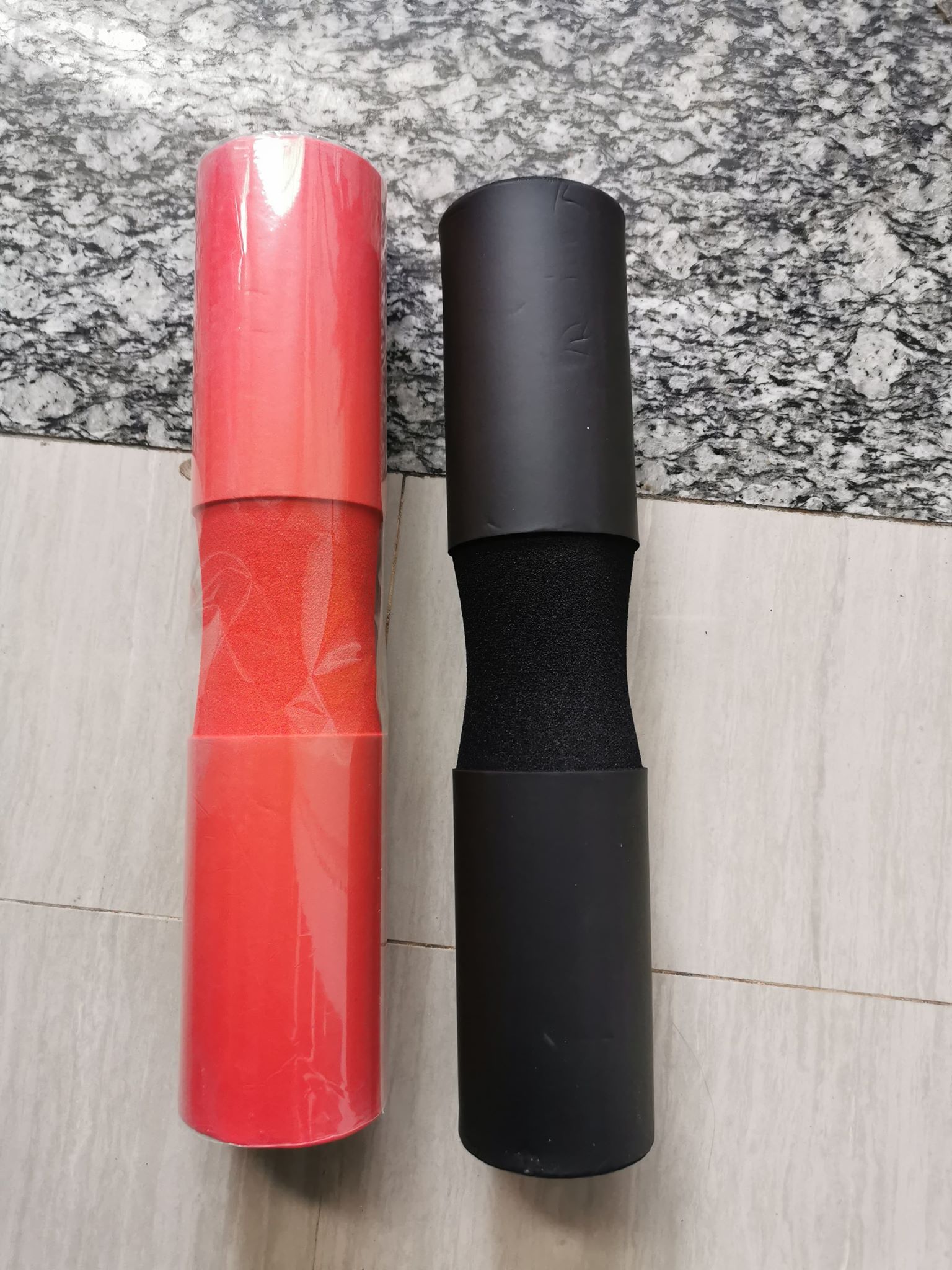 ĐỆM LÓT HỖ TRỢ GÁNH TẠ  MÚT XỐP-ĐỆM GÁNH TẠ MÚT CAO CẤP ( hip thurst) BarPad gánh đùi Squats