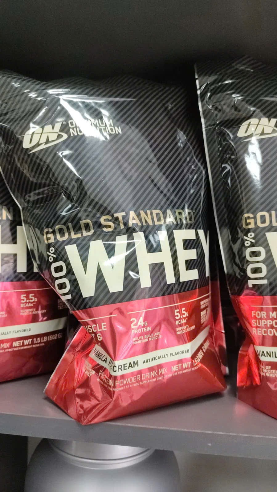 ON WHEY GOLD STANDARD 100% WHEY PROTEIN 1.5LBS ( 22 lần dùng )