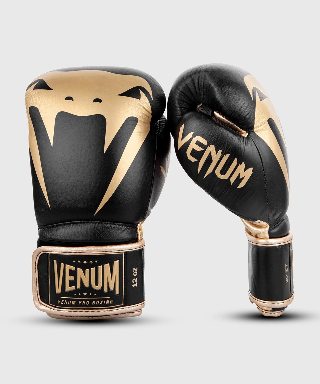 GĂNG BOXING VENUM GIANT 2.0 PRO BOXING GLOVES VELCRO - BLACK/GOLD