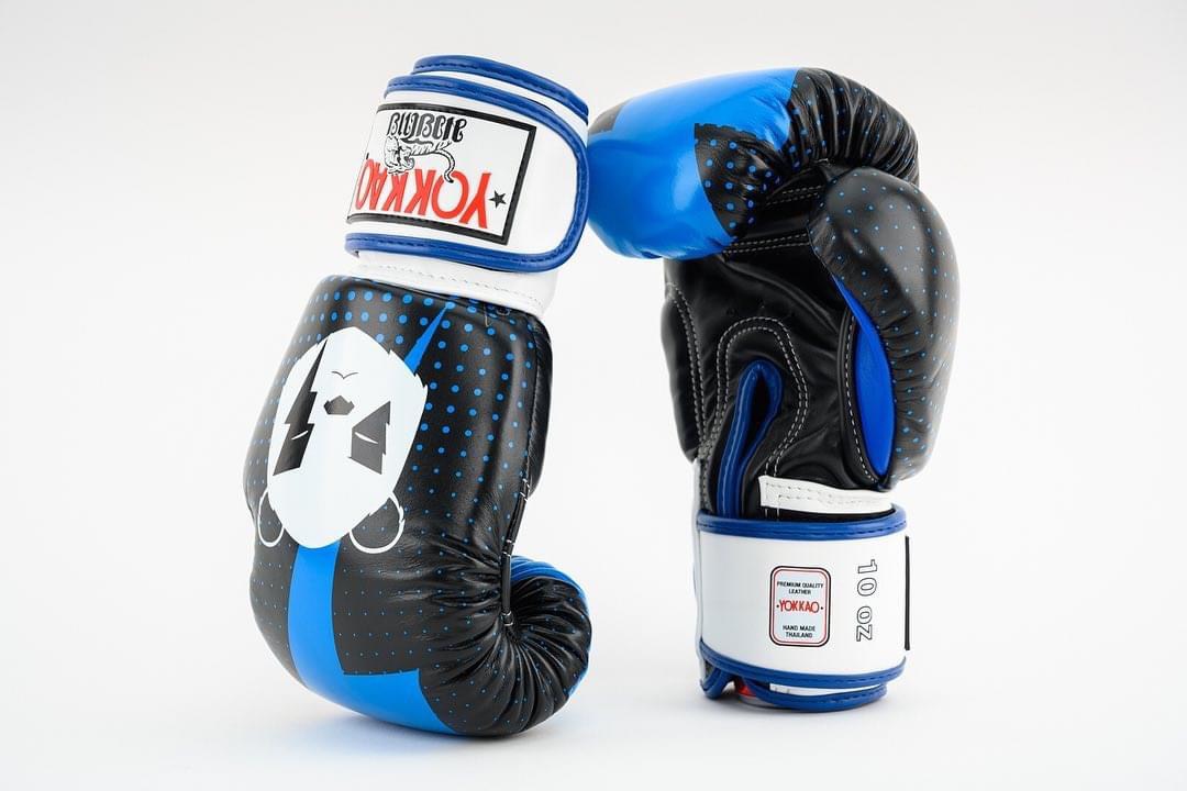 GĂNG YOKKAO BLACK PANDA BOXING GLOVES