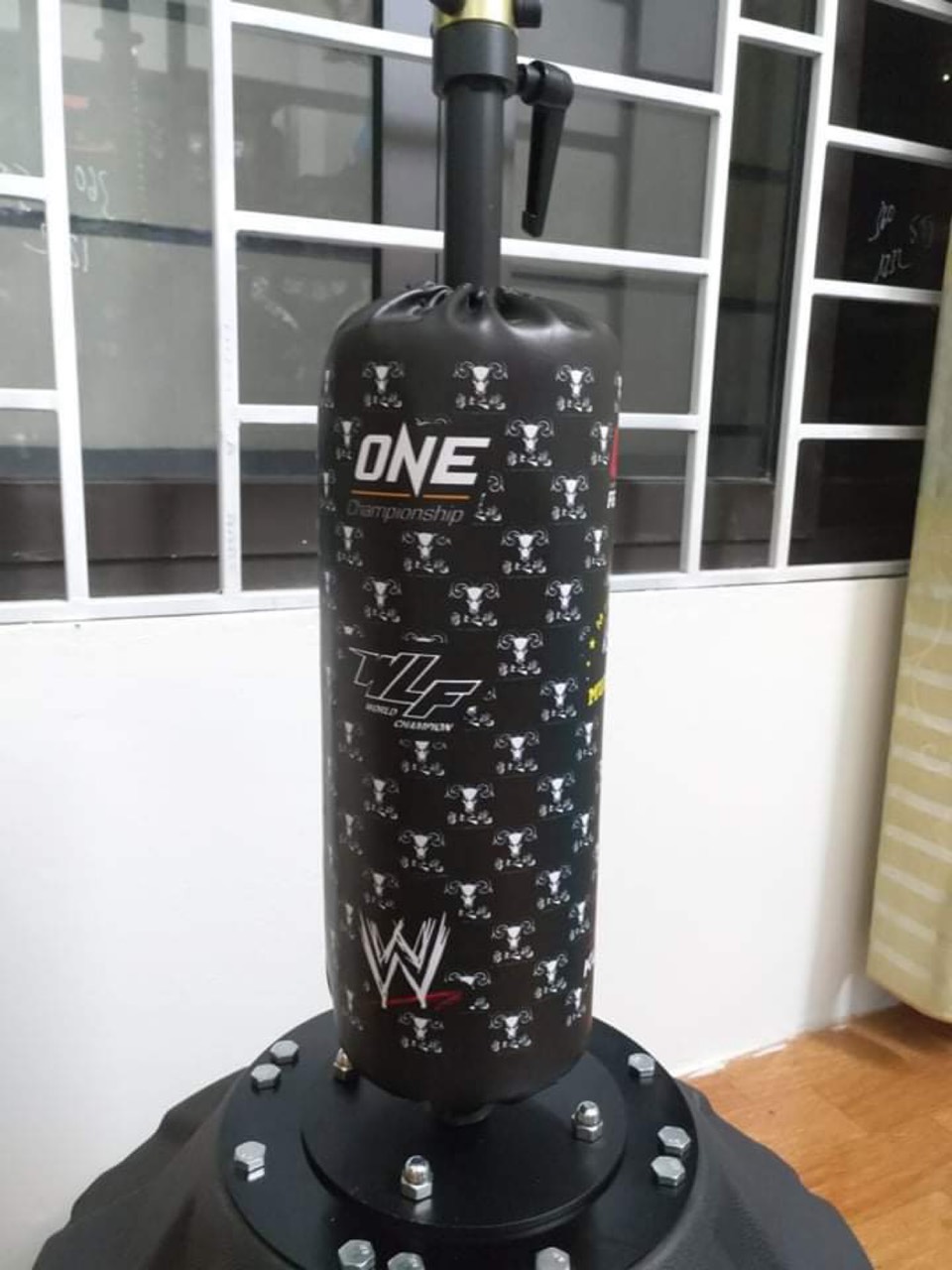 Bao cát đứng TRỤ ĐẤM PHẢN XẠ T2