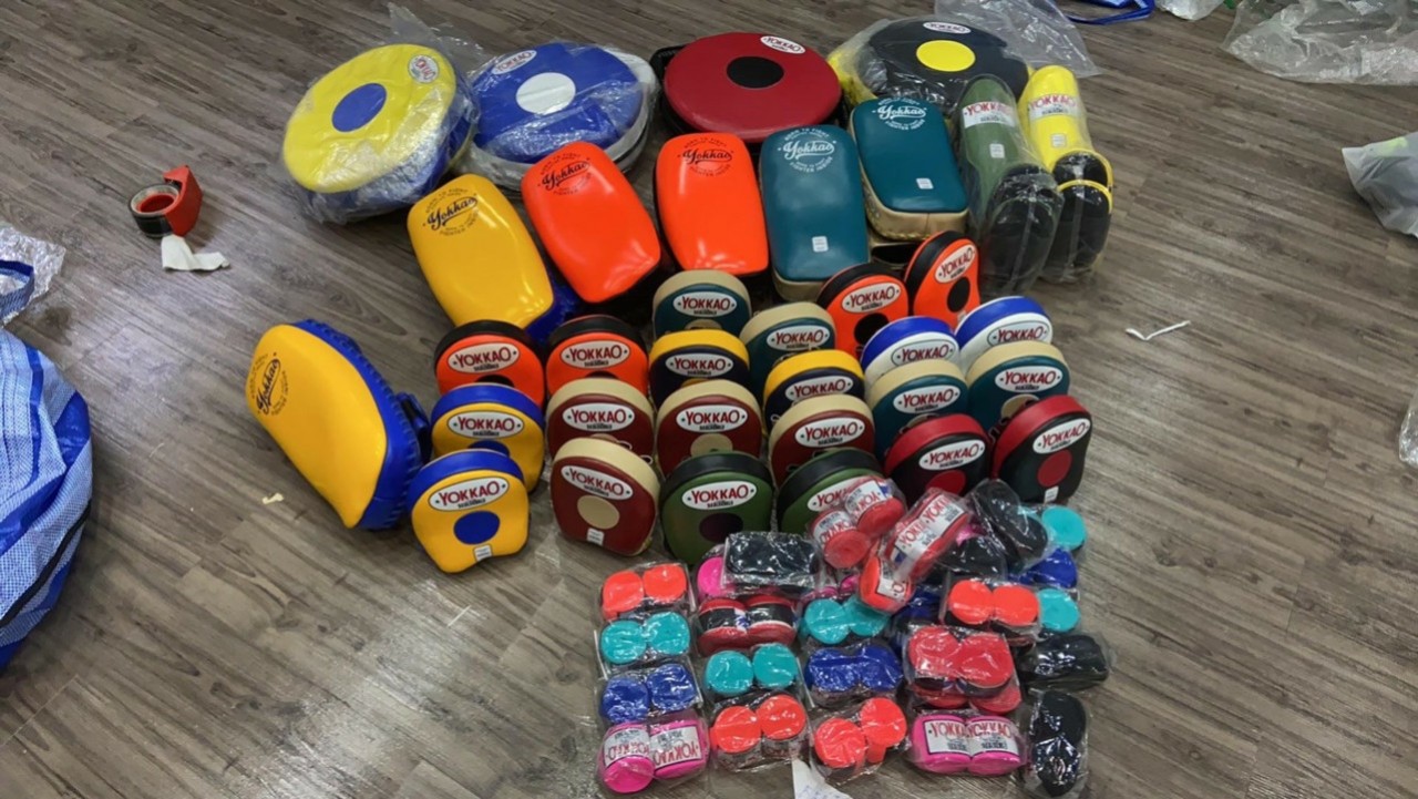 ĐÍCH ĐẤM YOKKAO FOCUS MITTS SMALL EVENING BLUE/GOLD FUSION