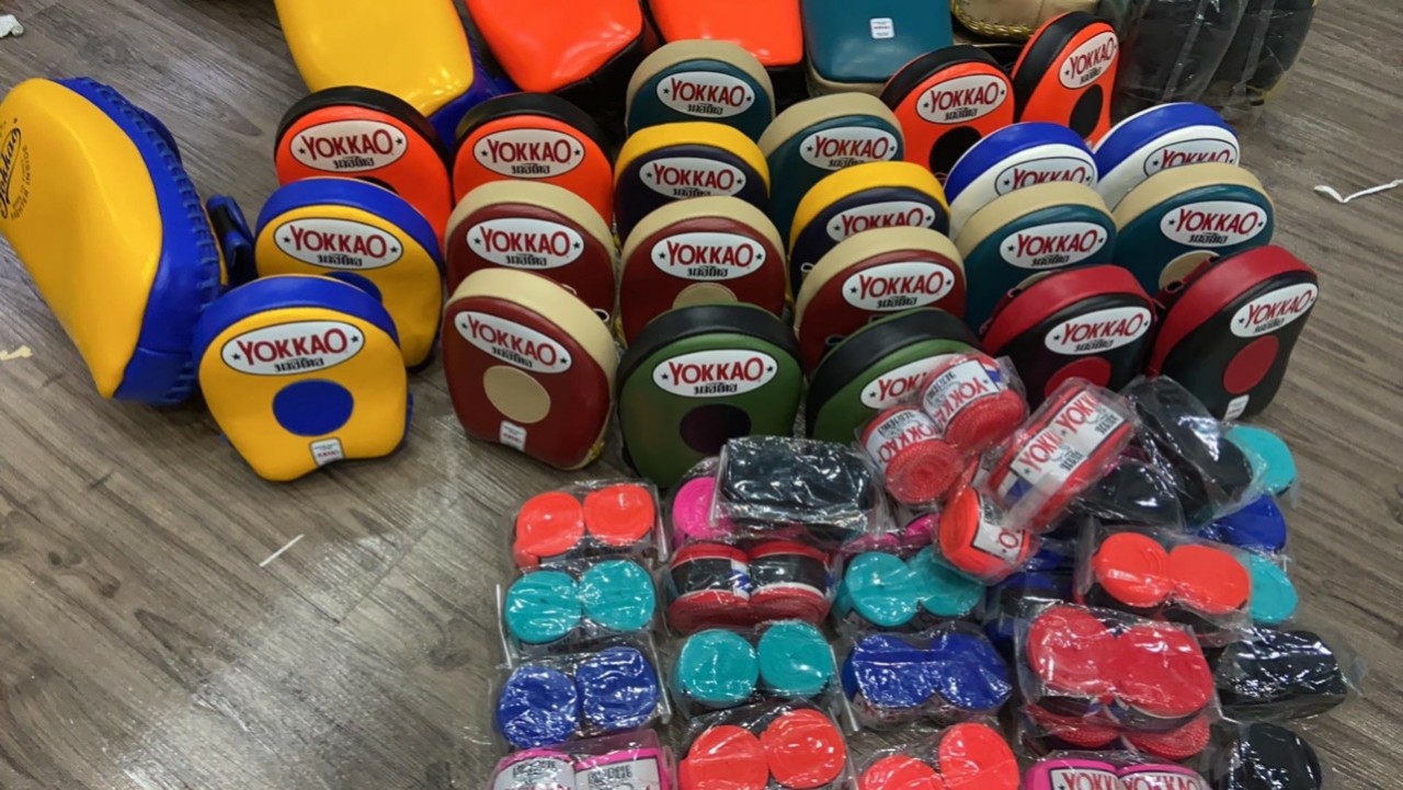 ĐÍCH ĐẤM YOKKAO FOCUS MITTS SMALL EVENING BLUE/GOLD FUSION