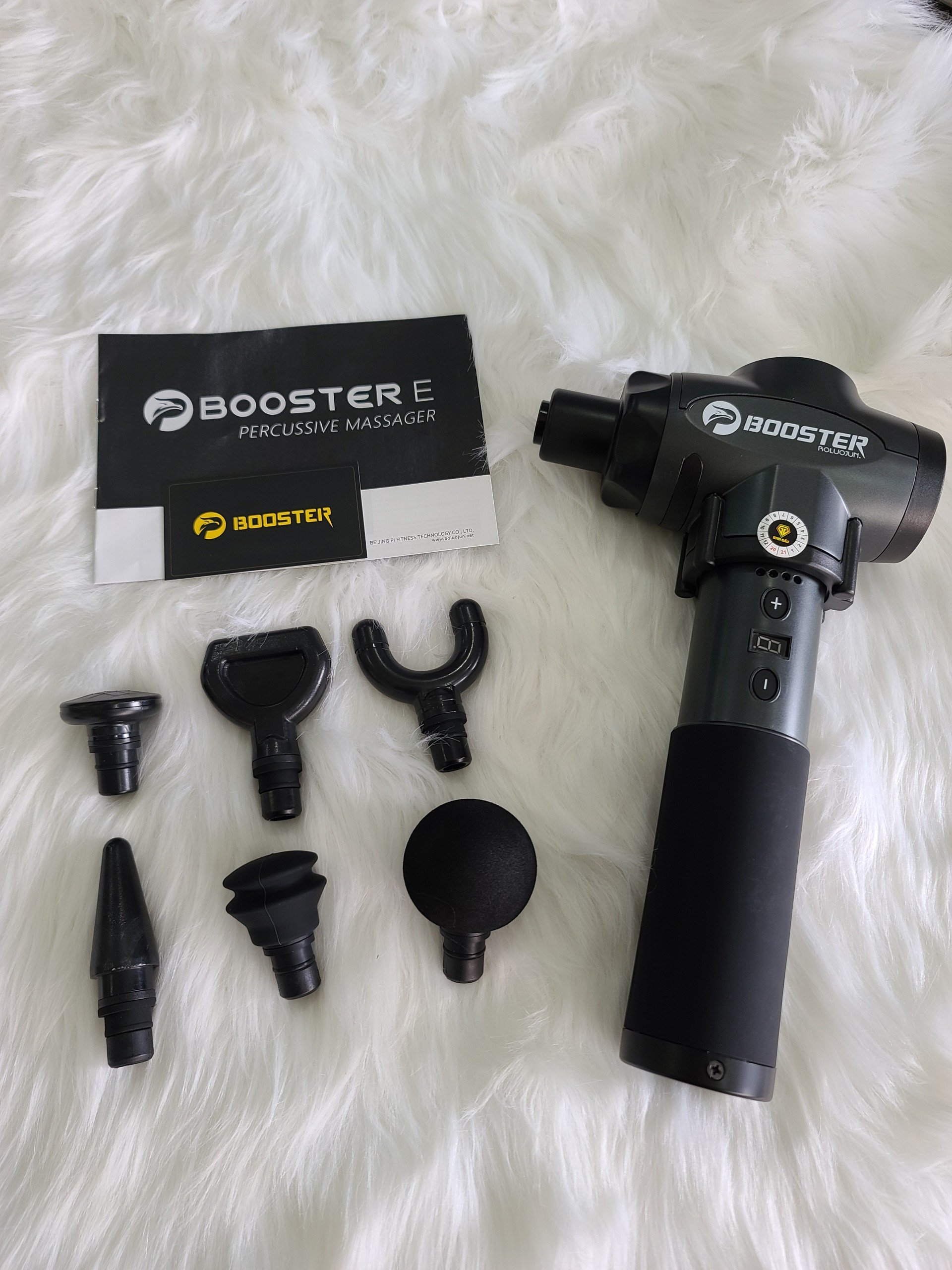 Súng massage gun Booster E