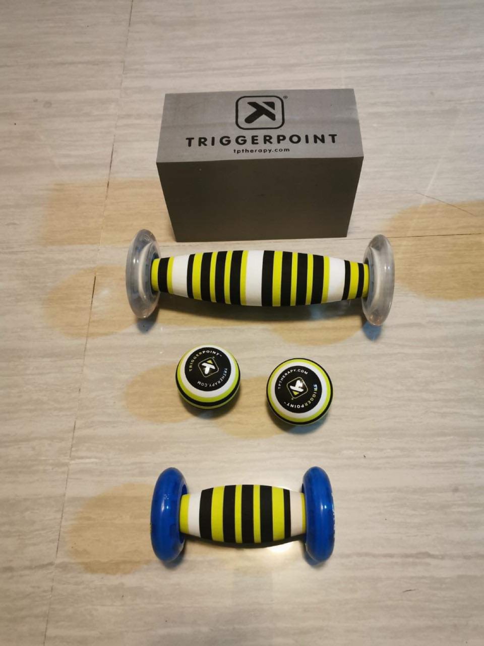 Bộ Dụng Cụ Massage Căng Cơ TriggerPoint Wellness Collection