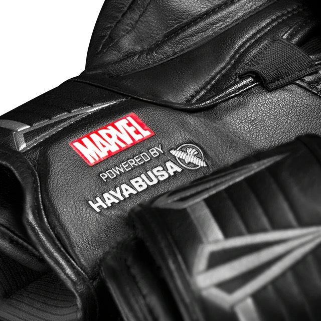 Găng Hayabusa Black Panther Boxing Gloves