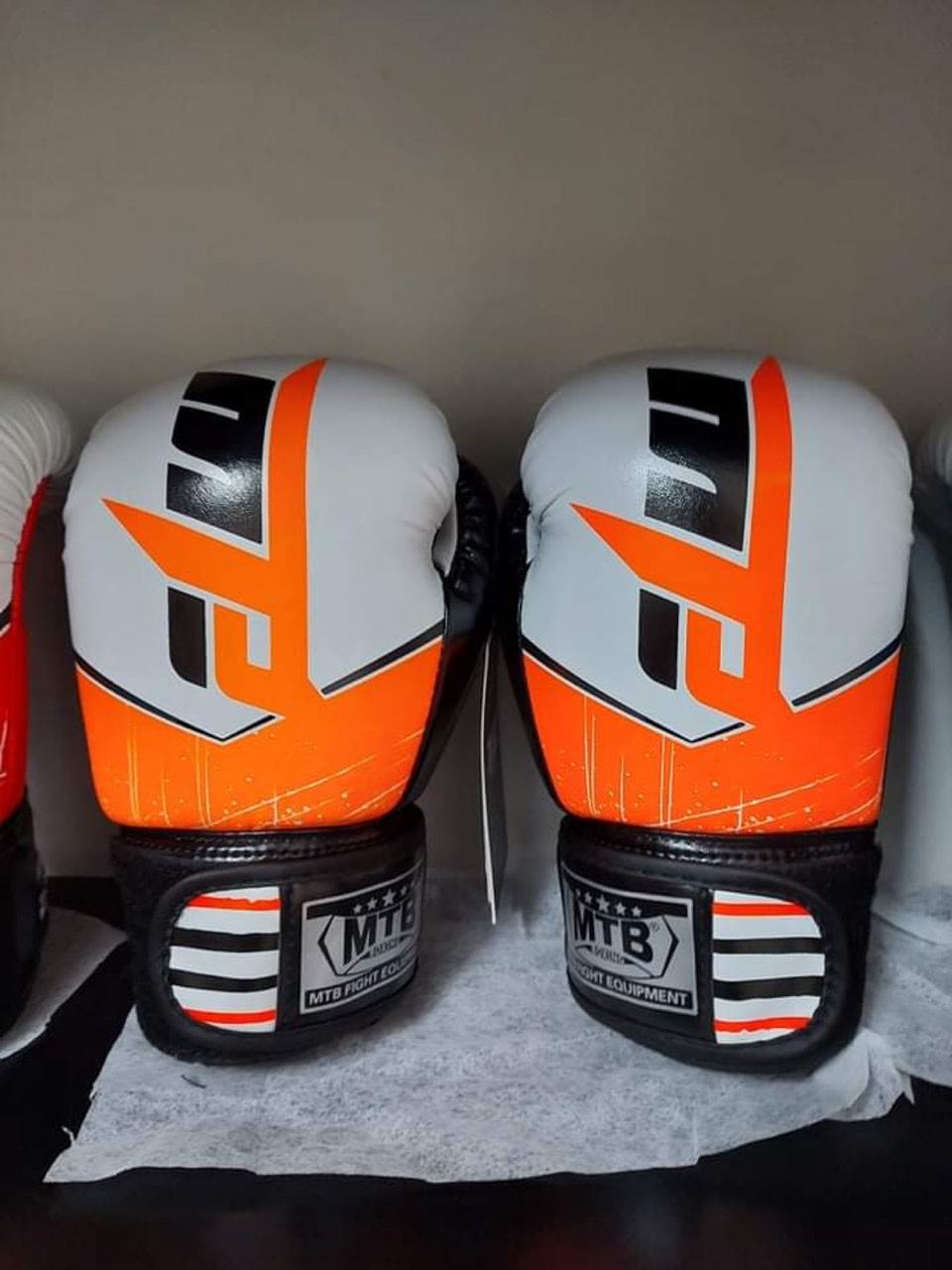 găng tay boxing trẻ em bao tay boxing trẻ em găng tay đấm bốc trẻ em muay thai