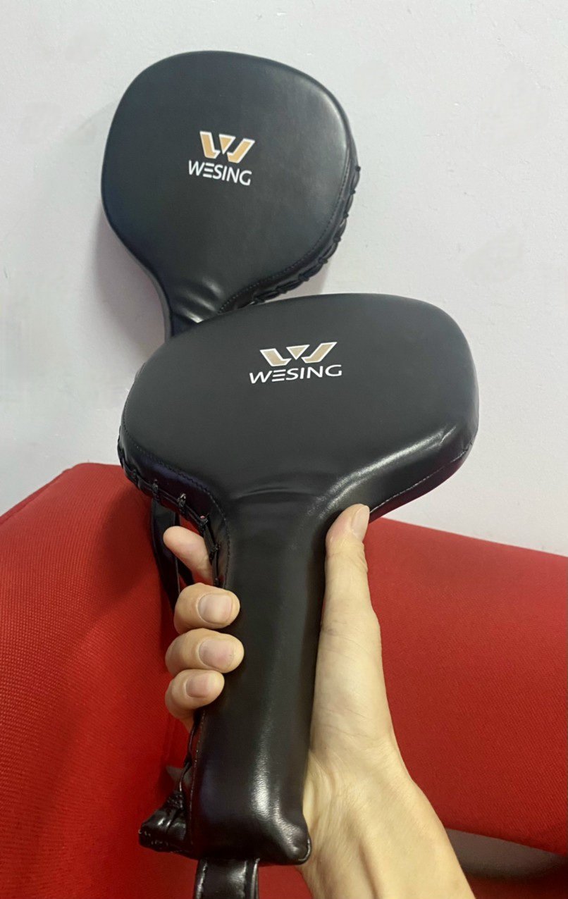 VỢT ĐẤM WESING Đích đấm cầm tay Wesing cao cấp dùng cho HLV và người tập đấm