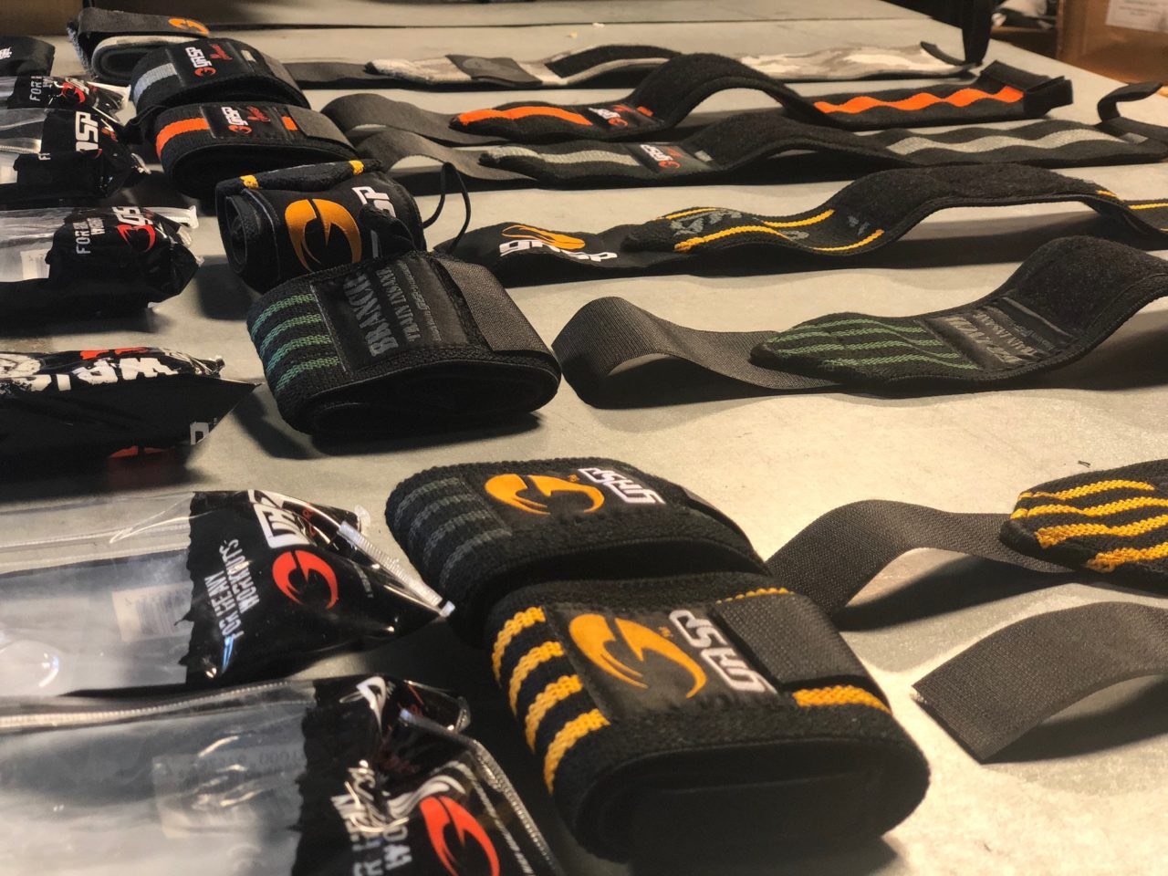 QUẤN CỔ TAY Gym HARDCORE WRIST WRAP GASP