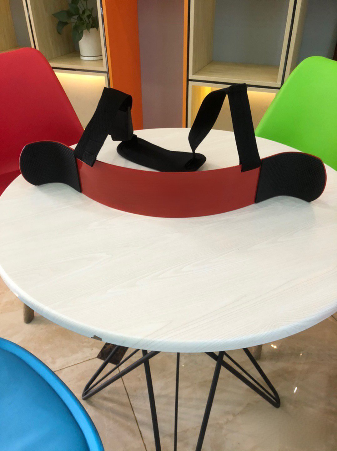 Dụng Cụ Tập Tay Trước (Arm Blaster)