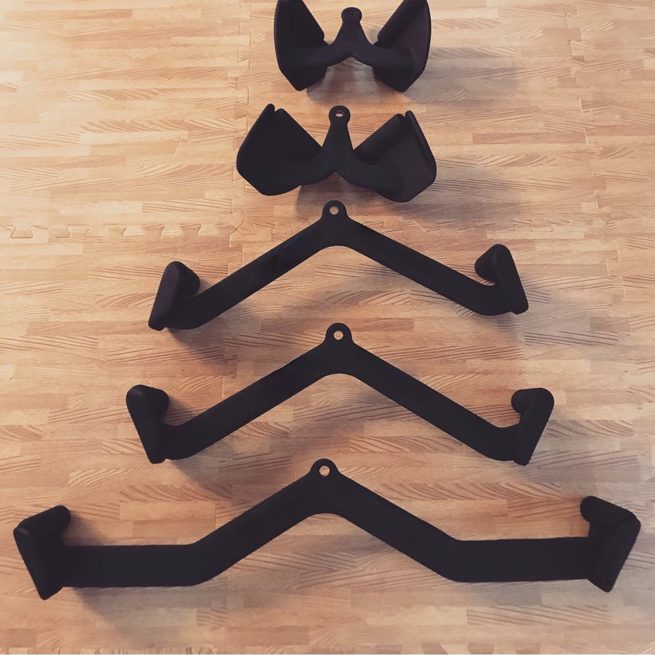 phụ kiện kéo xô -Bộ Power grip 5 thanh kéo lưng xô kéo row, lat pull down nhập khẩu - dụng cụ kéo xô bằng nhựa - bộ kéo xô bằng nhựa  - bộ 5 thanh kéo lưng xô bằng nhựa - Phụ kiện tập xô lưng dành cho phòng gym - Bộ Grip chuyên kéo xô 5 món - mag grip , cable attachment, lat pull down-back row, phụ kiện kéo lưng xô