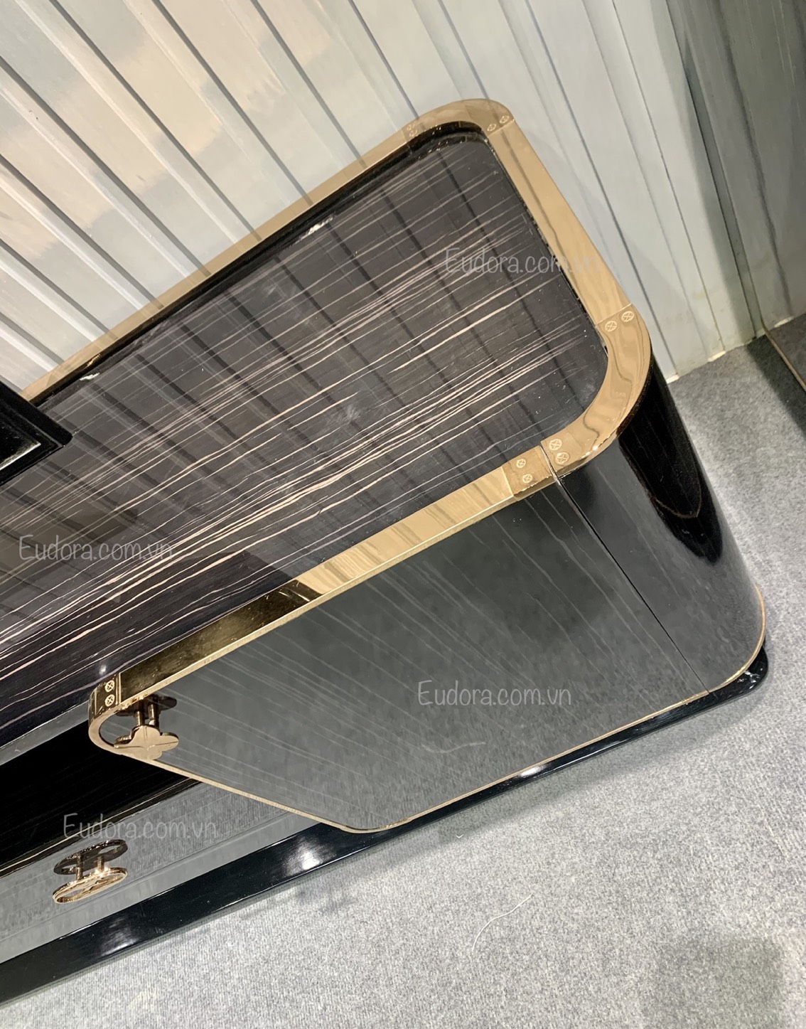 EU-TV-107 Kệ ti vi cao cấp phong cách châu âu