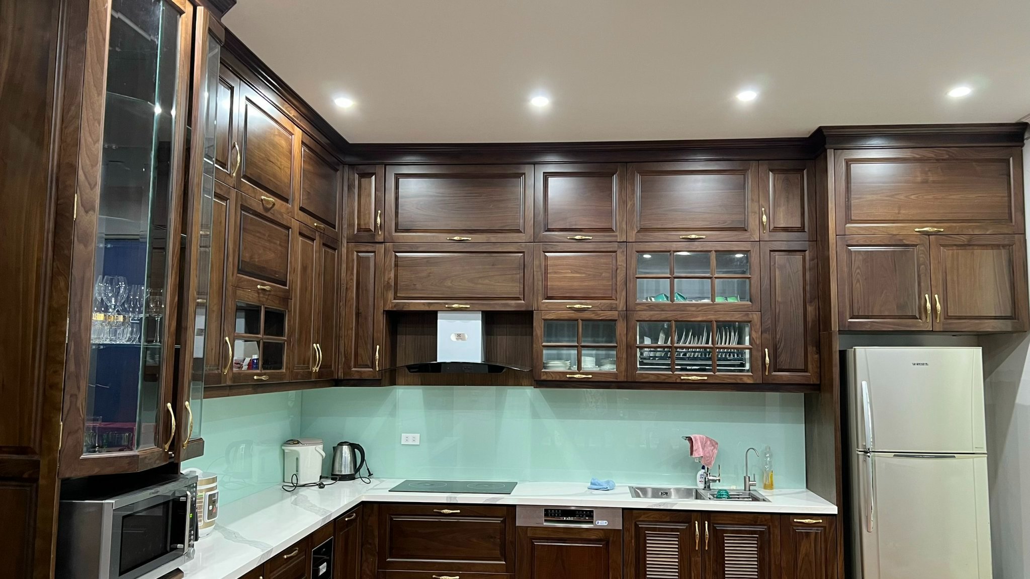 Cho thuê biệt thự cao cấp Khai Sơn Hill Ngọc Thuỵ, Long Biên. 200m2. Full nội thất. LH 0963892968.