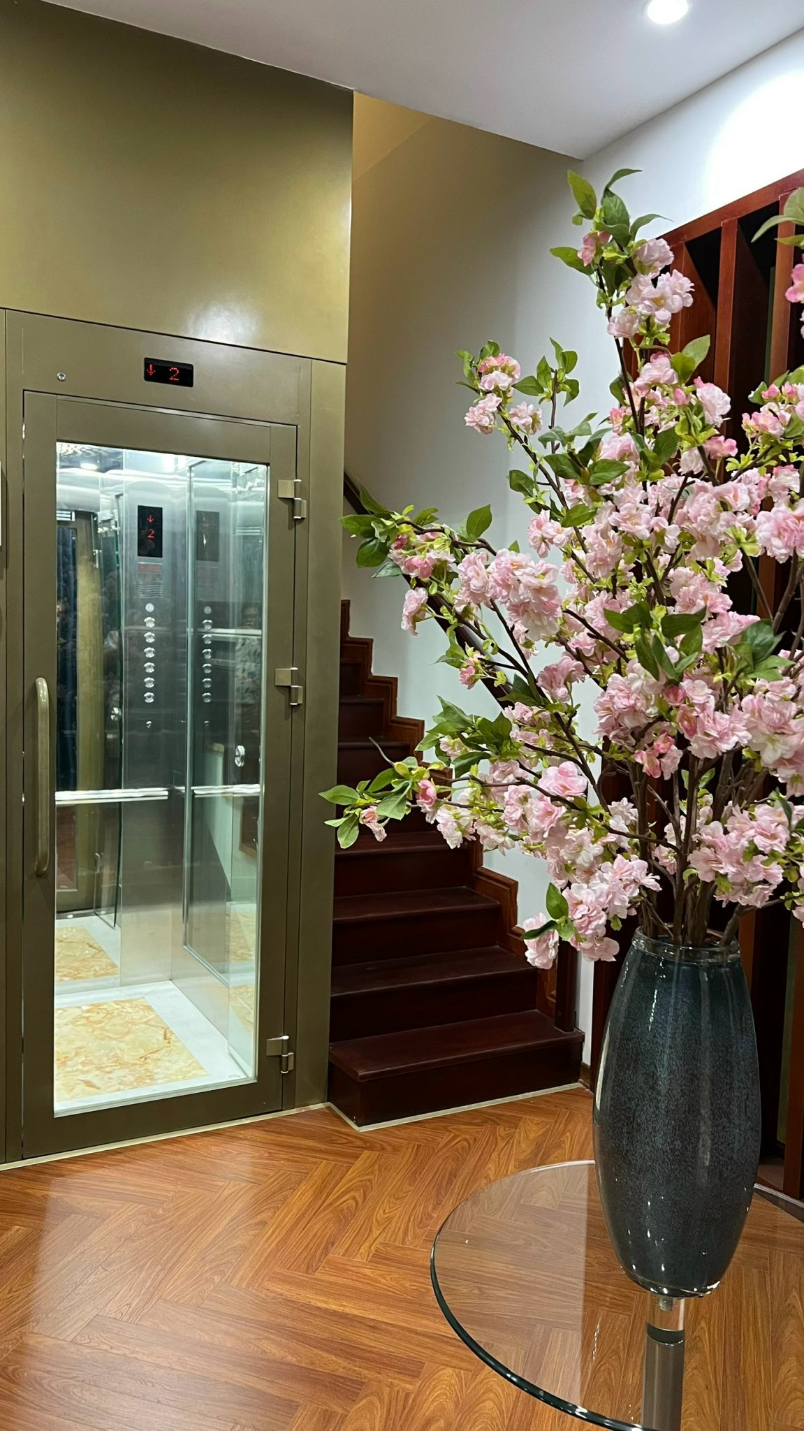 Cho thuê biệt thự cao cấp Khai Sơn Hill Ngọc Thuỵ, Long Biên. 200m2. Full nội thất. LH 0963892968.