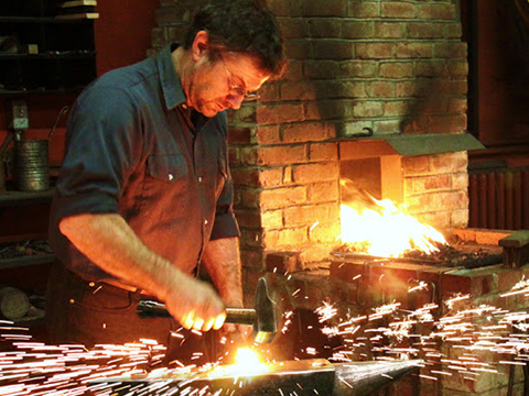 Tìm hiểu về phương pháp gia công dập nóng