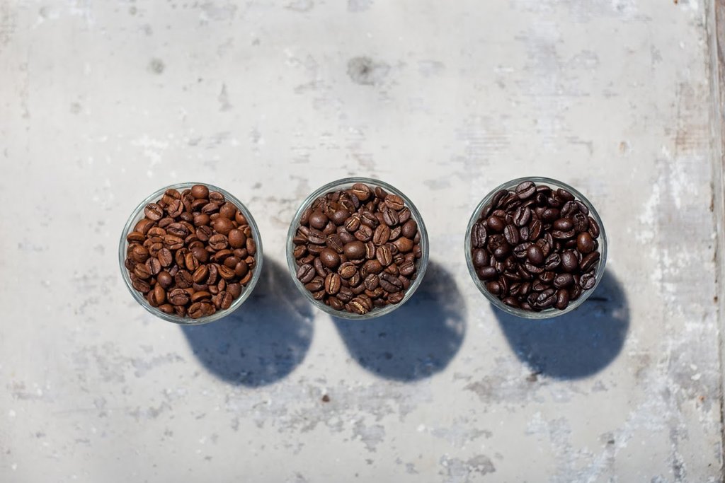 Lượng caffeine có trong cà phê đen thấp hơn trong cà phê trắng