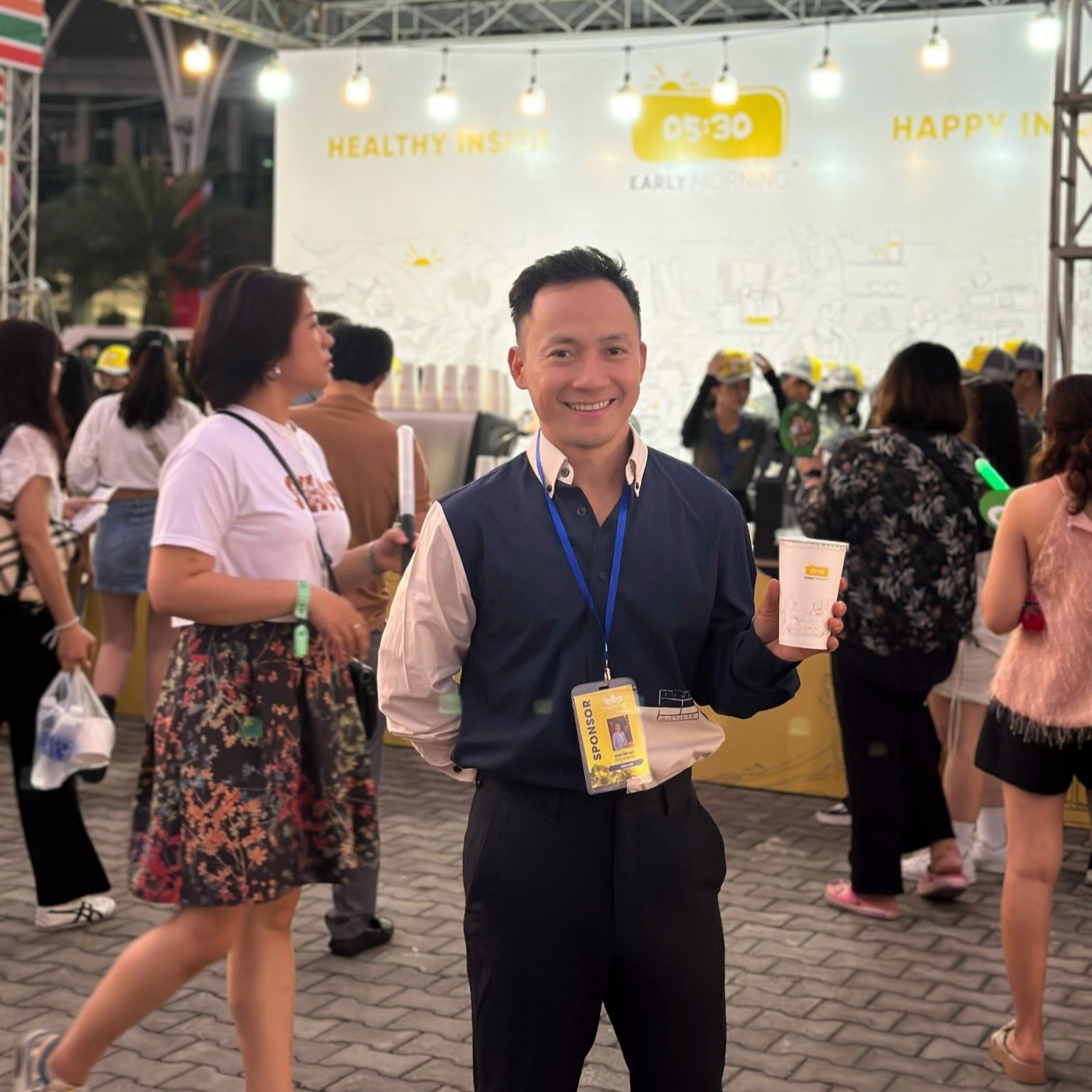Founder Early Morning Tea & Coffee - Rapper Đinh Tiến Đạt