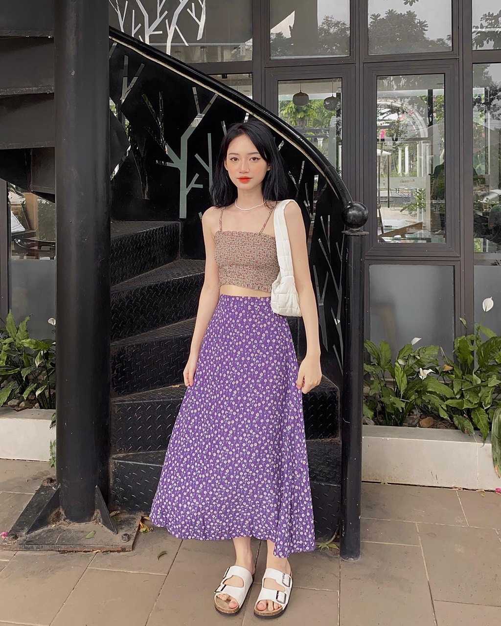 Không phải vô cớ Jisoo BLACKPINK chọn váy tím cho show Dior Thu Đông 2023   2sao