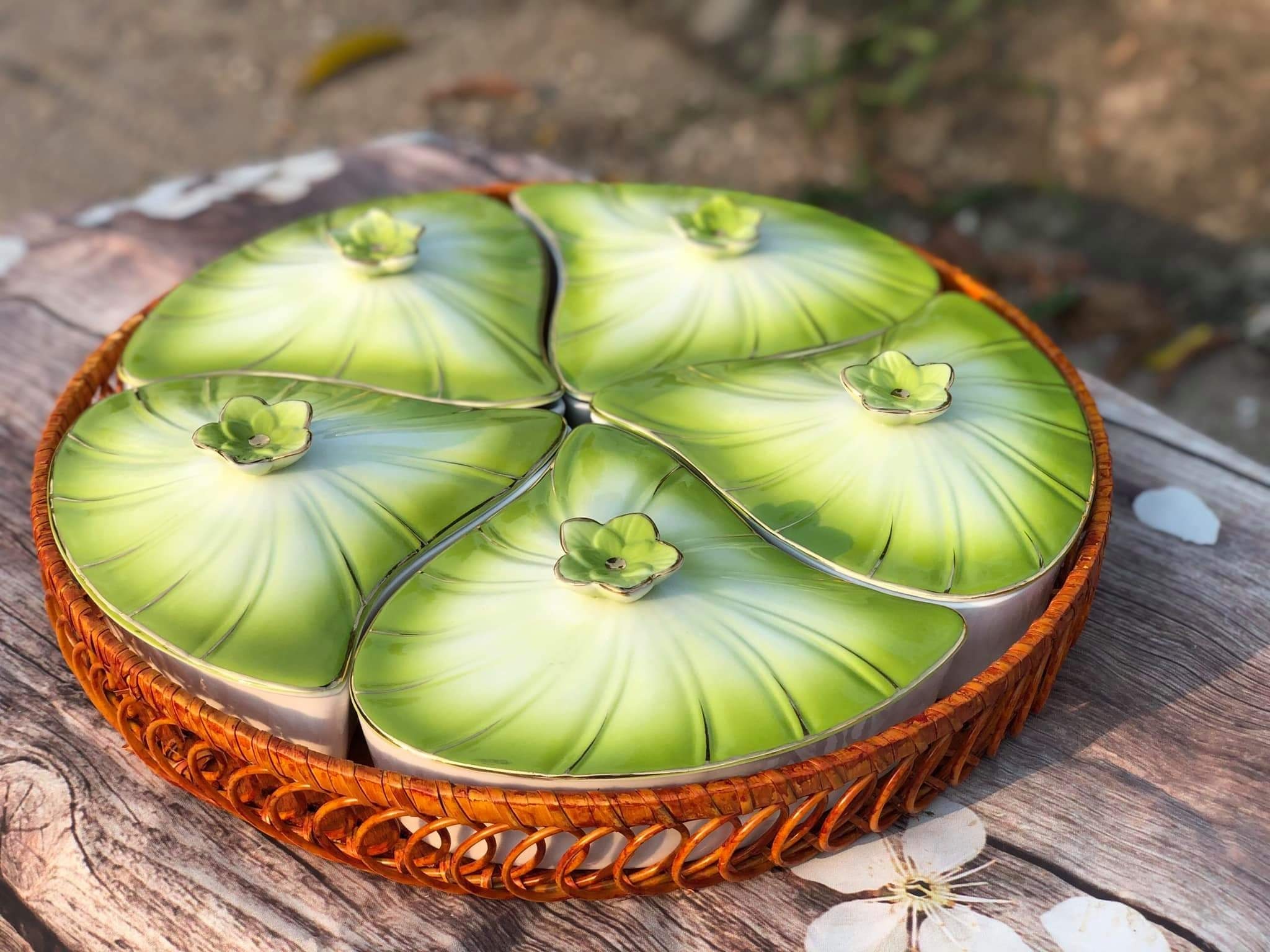 Khay đựng bánh, mứt, kẹo