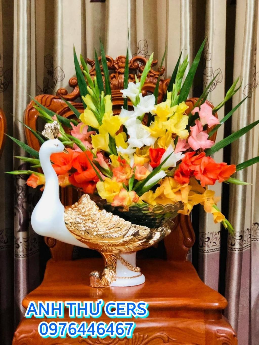 Con Công Cắm Hoa giá rẻ Tháng 52023BigGo Việt Nam