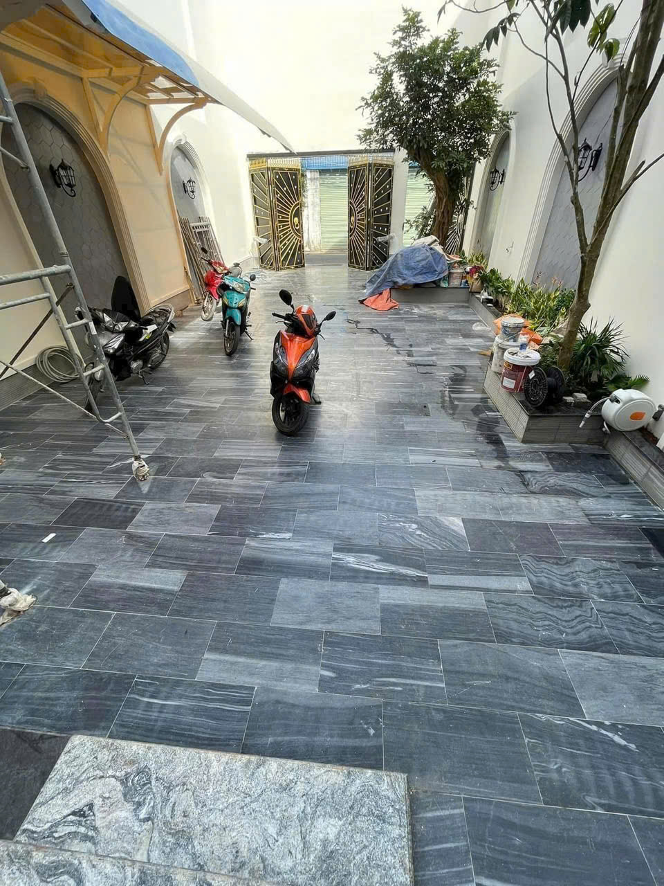 Đá sọc dưa lát sân nhà